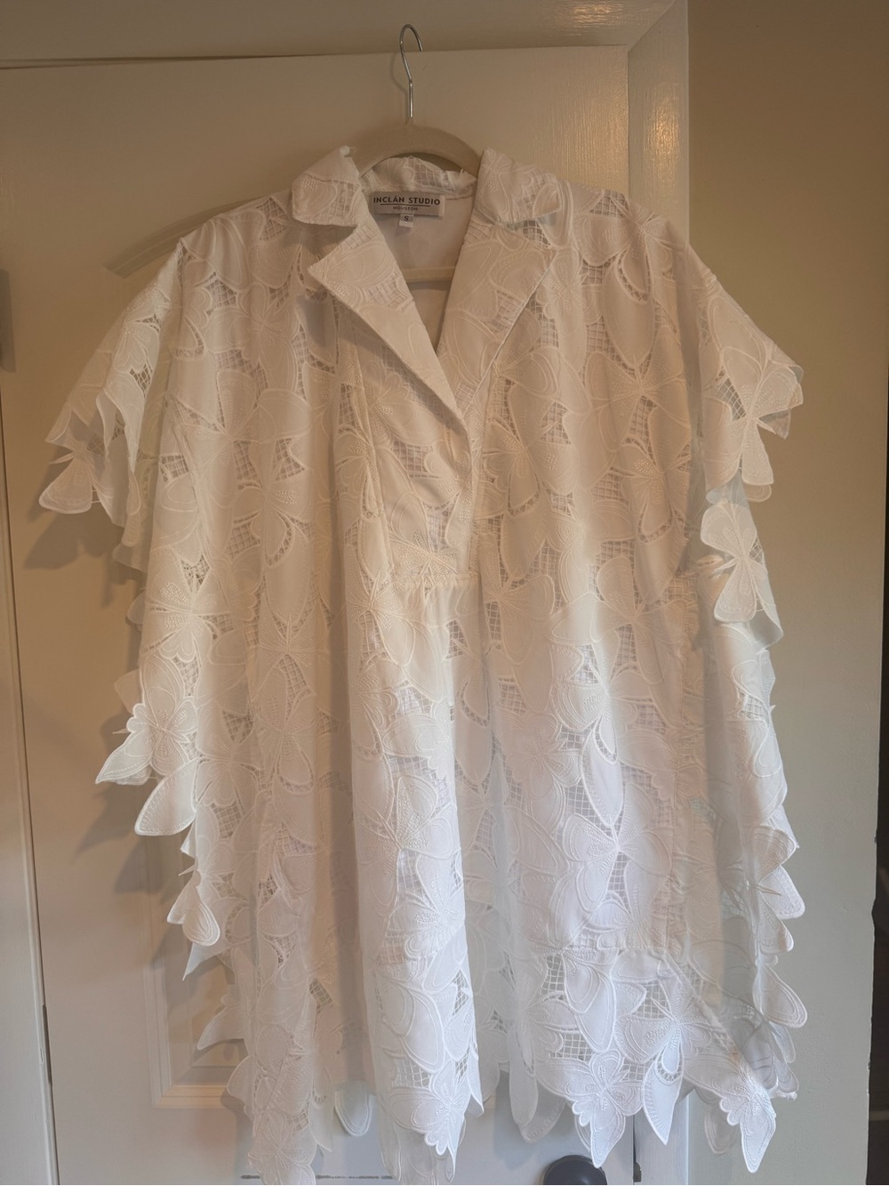 Inclan Studio White Adair Butterfly Kaftan Dress Size S
